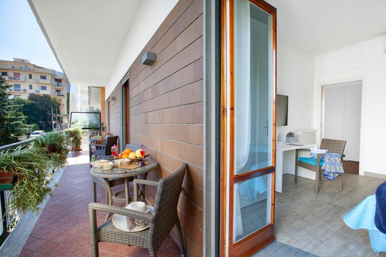Estate4Home - Casa Rosangela ソレント エクステリア 写真